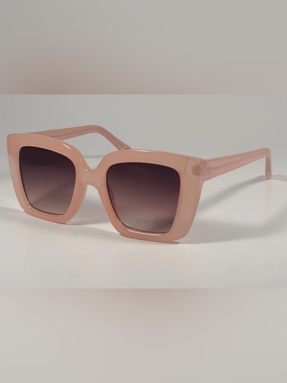 NEW Fossil FW223 Oversize Butterfly Sunglasses Milky Nude Pink
